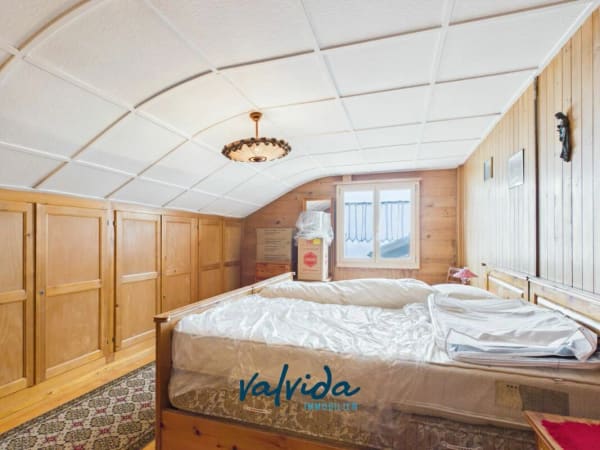 Immobilie in Unterbäch Vs - Grosszügige 3.5-Zimmer-Dachwohnung  im Herzen von Unterbäch - Bild 5