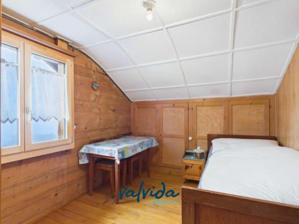 Immobilie in Unterbäch Vs - Grosszügige 3.5-Zimmer-Dachwohnung  im Herzen von Unterbäch - Bild 6