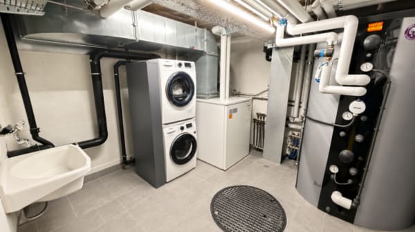 Immobilie in Büren So - GrosszÃ¼giges 7.5-Zimmer-Einfamilienhaus mit Einliegerwohnung und traumhafter Aussicht - Bild 12