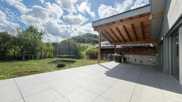 Immobilie in Büren So - GrosszÃ¼giges 7.5-Zimmer-Einfamilienhaus mit Einliegerwohnung und traumhafter Aussicht - Bild 16