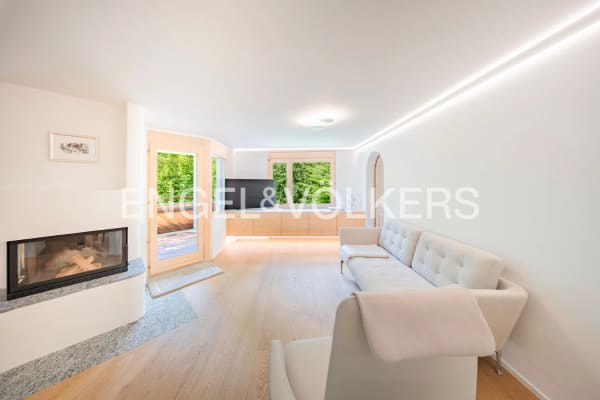 Immobilie in Flims Waldhaus - Stilvoller RÃ¼ckzusgort im Waldhaus Park - Bild 1