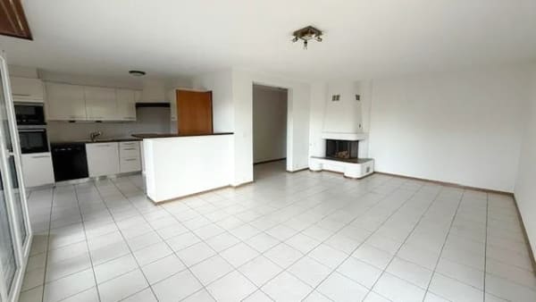 Immobilie in Savigny - Appartement 5.5 pces (123 m2) avec terrasse de 100 m2 Ã  Savigny / VD - Bild 1