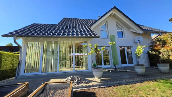 Immobilie in Titterten - Helles 5.5-Zimmer-Einfamilienhaus in Titterten kaufen - Bild 1