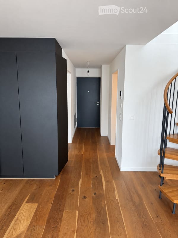 Immobilie in Kloten - Attraktive 4.5-Zimmer-Maisonette-Wohnung mit grosser Terrasse in Kloten - Bild 3