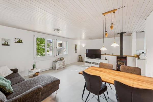 Immobilie in Niederwil Ag - Familienparadies zum Wohlfühlen - mit herrlichem Garten - Bild 1