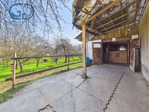 Immobilie in Rossemaison - Ancienne ferme rénovée avec écurie et terrain - Bild 12