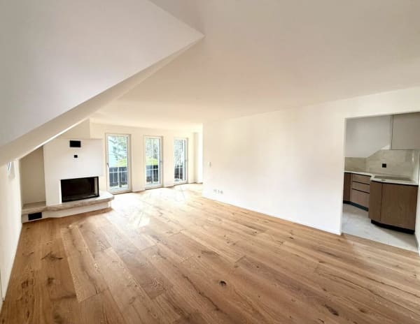 Immobilie in Birr - Neuwertige 4.5 Zimmer-Wohnung komplett kernsaniert! - Bild 1