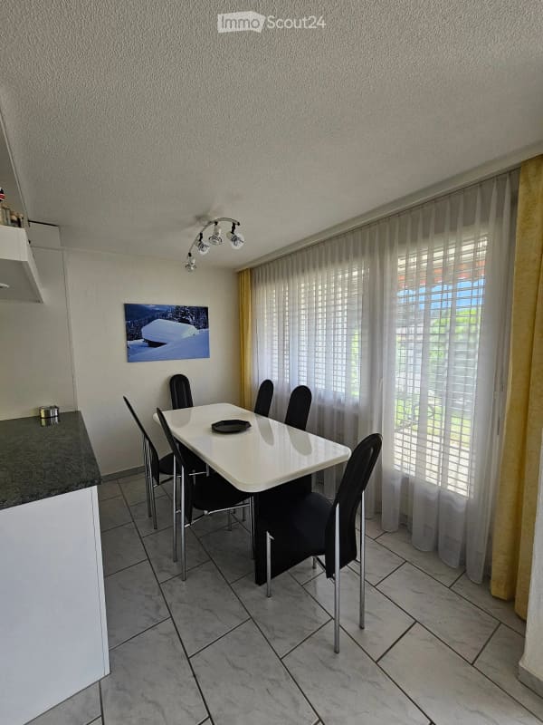 Immobilie in Laax Gr - Charmante 4.5-Zimmer-Wohnung mit Bergpanorama in Laax GR - Bild 6