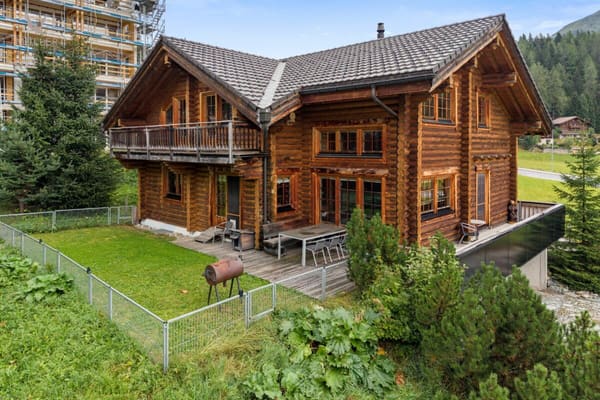 Immobilie in Davos Wolfgang - Exklusives Blockhaus mit unverwechselbarem Alpenflair - Bild 1
