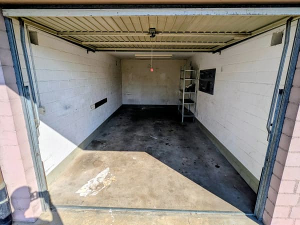 Immobilie in Dotzigen - Charmante renovierte 4-Zimmer-Wohnung mit Gemeinschaftspool/Sauna und Garage in Dotzigen - Bild 15