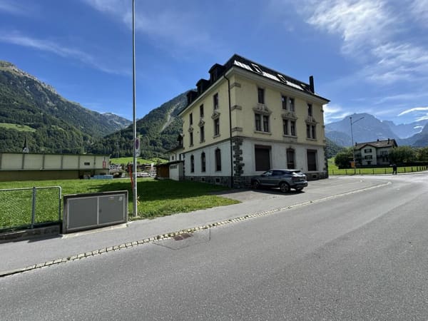 Immobilie in Linthal - 6 Zimmer Dachwohnung direkt beim Bahnhof Linthal - Bild 17