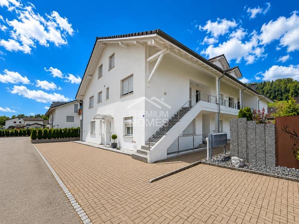 Immobilie in Waltenschwil - Wohnen auf zwei Ebenen - charmante Maisonettewohnung an ruhiger Lage - Bild 0