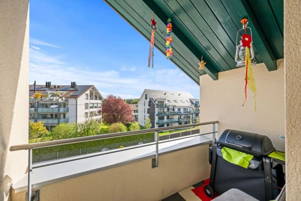 Immobilie in Egg - Zentral gelegene 3.5-Zimmerwohnung im Dachgeschoss für Privatnutzer oder Investoren - Bild 0