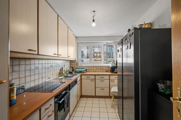 Immobilie in Egg - Zentral gelegene 3.5-Zimmerwohnung im Dachgeschoss für Privatnutzer oder Investoren - Bild 4