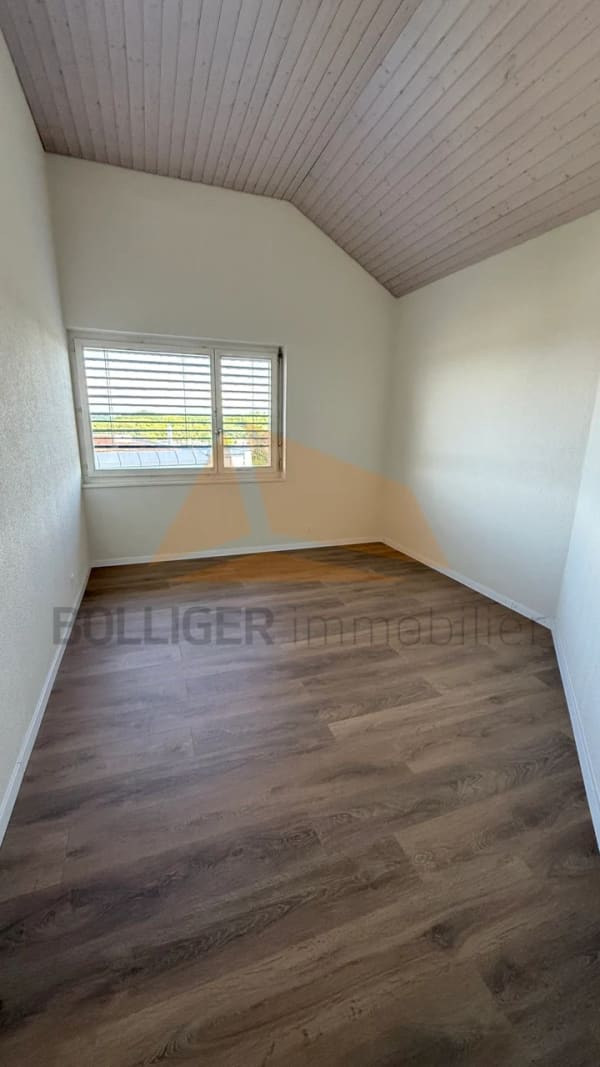 Immobilie in Colombier Ne - A VENDRE MAGNIFIQUE APPARTEMENT DE 4,5 PIÈCES EN PPE DE 137 M2 - Bild 6