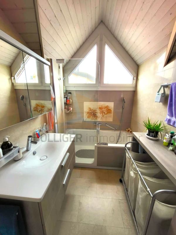 Immobilie in Colombier Ne - A VENDRE MAGNIFIQUE APPARTEMENT DE 4,5 PIÈCES EN PPE DE 137 M2 - Bild 9
