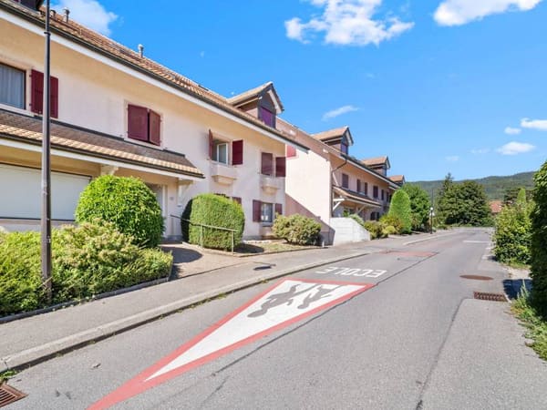 Immobilie in Givrins - Appartement traversant - Givrins - Bild 0