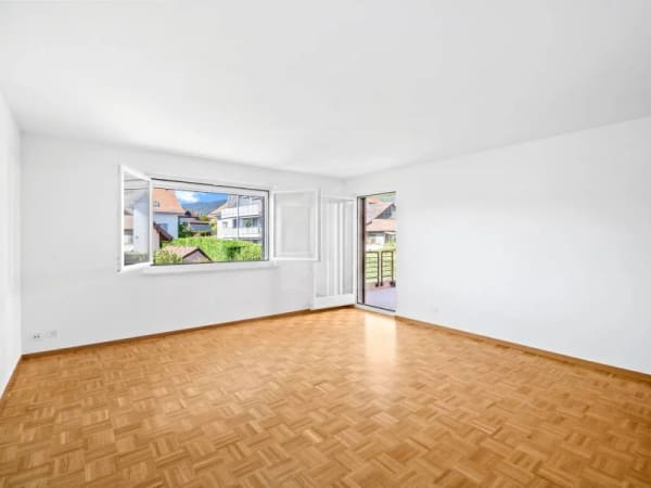 Immobilie in Givrins - Appartement traversant - Givrins - Bild 1