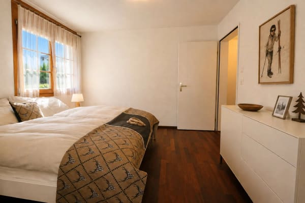 Immobilie in Flims Waldhaus - Charmante 3.5-/4.5-Zimmer-Wohnung mit Bergblick in Flims Waldhaus - Bild 16