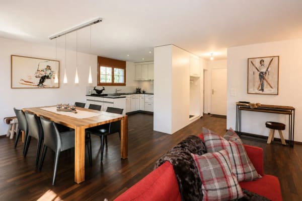 Immobilie in Flims Waldhaus - Charmante 3.5-/4.5-Zimmer-Wohnung mit Bergblick in Flims Waldhaus - Bild 7