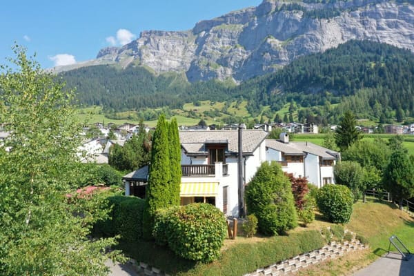 Immobilie in Flims Dorf - Freistehendes Einfamilienhaus mit 4Â½ Zimmer an ruhiger, sonniger Lage - Bild 7