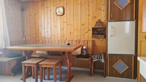 Immobilie in Trun - Charmante 2.5-Zimmer-Dachwohnung in Trun - Bild 7