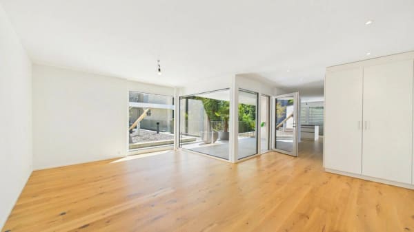 Immobilie in Birmensdorf Zh - GrosszÃ¼gige Duplex-Gartenwohnung mit viel Raum fÃ¼r eigene Ideen - Bild 1