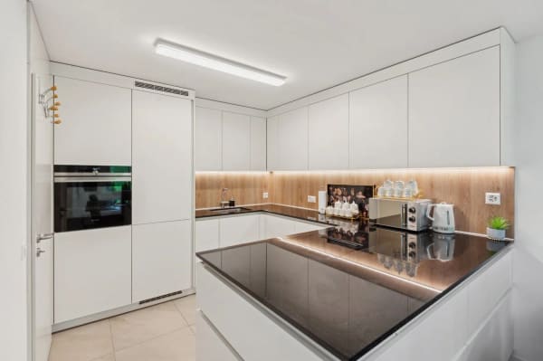 Immobilie in Emmen - Grosszügige 4.5-Zimmer-Gartenwohnung, 2024 komplett renoviert - Bild 2