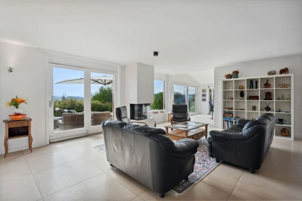 Immobilie in Chavannes-sur-moudon - Villa familiale de 7,5 piÃ¨ces avec studio indÃ©pendant de 1,5 piÃ¨ce, vu - Bild 1