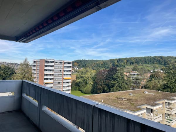 Immobilie in Therwil - GrosszÃ¼gige 6.5-Zimmer-Wohnung mit attraktiver Weitsicht - Bild 12