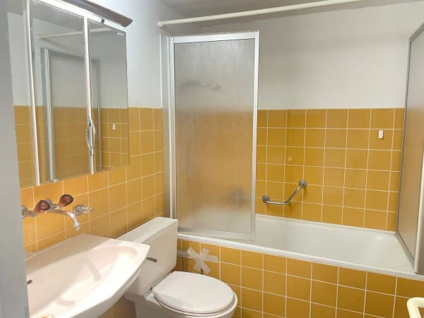 Immobilie in Therwil - GrosszÃ¼gige 6.5-Zimmer-Wohnung mit attraktiver Weitsicht - Bild 6