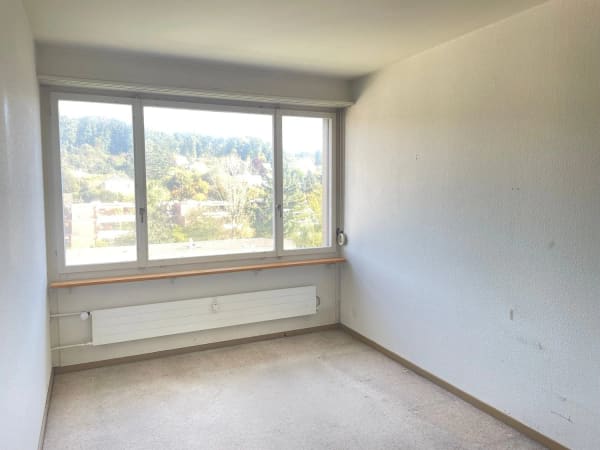 Immobilie in Therwil - GrosszÃ¼gige 6.5-Zimmer-Wohnung mit attraktiver Weitsicht - Bild 9