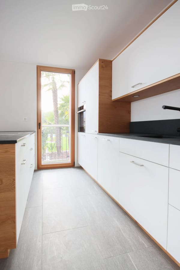 Immobilie in Arcegno - 3,5 Zimmer Wohnung mit Berg- und Seesicht an charmanter Lage - Bild 3