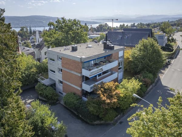 Immobilie in Kilchberg Zh - Sonnige 3.5-Zimmer-Wohnung mit Bergsicht & Garagenplatz - Bild 9