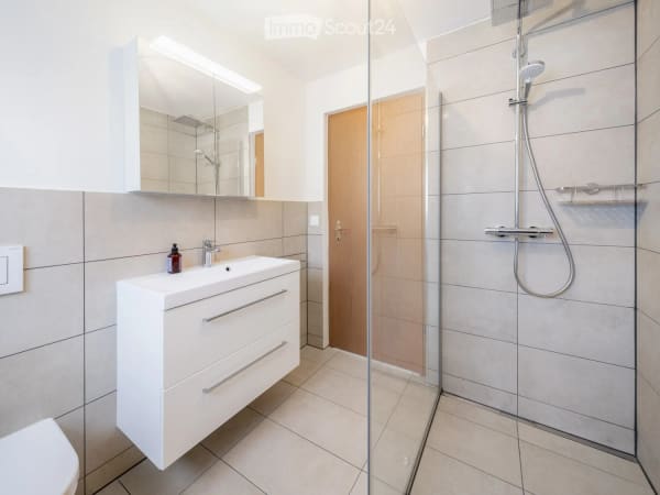 Immobilie in Oberrindal - 6.5 Zimmer Einfamilienhaus in Oberrindal - Bild 3