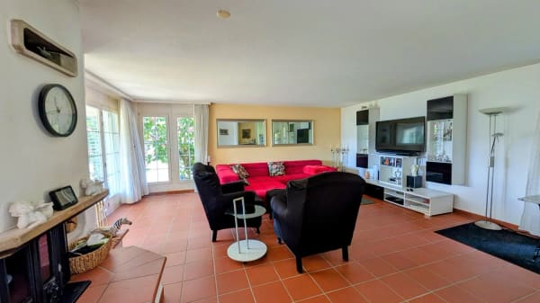 Immobilie in Walterswil So - Traumhafte Landhausvilla mit herrlichem Ausblick - Bild 3