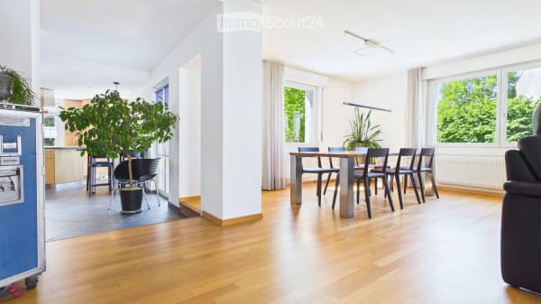 Immobilie in Riedtwil - Einfamilienhaus auf grosser Parzelle - Besichtigung am 21.9.2026 - Bild 4