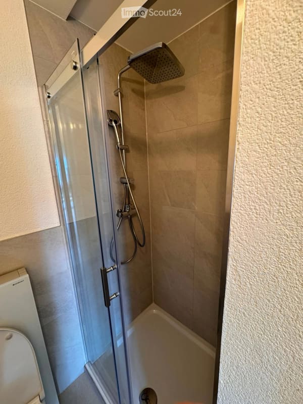Immobilie in Bürchen - Charmante 2.5-Zimmer-Ferienwohnung mit Balkon und Bergblick in Bürchen - Bild 6