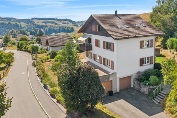 Immobilie in Hirzel - Charmantes Wohnhaus mit herrlicher Weitsicht - Bild 0