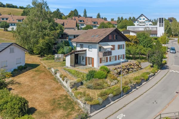 Immobilie in Hirzel - Charmantes Wohnhaus mit herrlicher Weitsicht - Bild 1