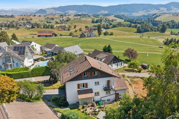 Immobilie in Hirzel - Charmantes Wohnhaus mit herrlicher Weitsicht - Bild 2