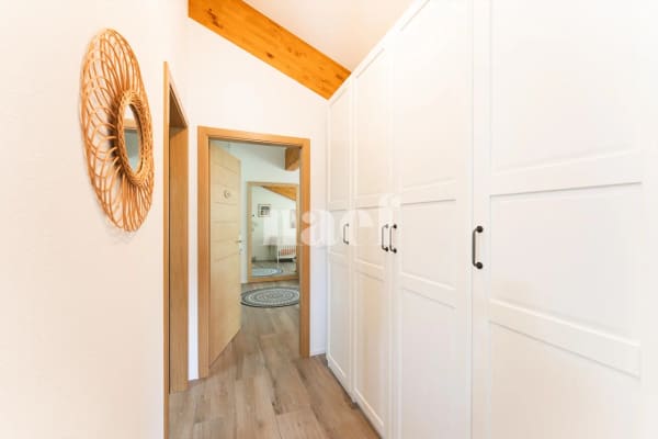 Immobilie in Prez-vers-siviriez - Spacieux appartement de 4.5 piÃ¨ces en attique avec balcon Ã  vendre Ã  Prez-vers-Siviriez - Bild 8