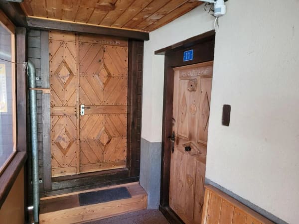 Immobilie in Mon - Wohnhaus mit Werkstatt und Stall in 7458 Mon (GR) - Bild 1