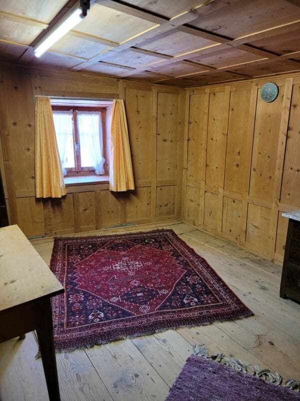 Immobilie in Mon - Wohnhaus mit Werkstatt und Stall in 7458 Mon (GR) - Bild 10