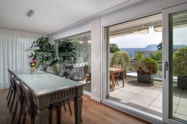 Immobilie in Uerikon - Elegante 5.5-Zimmer-Terrassenwohnung nur wenige Schritte vom Zürichsee entfernt zu kaufen! - Bild 6