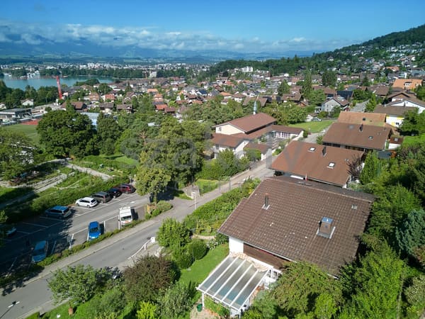 Immobilie in Hünibach - Charmantes Einfamilienhaus mit Seeblick in Hünibach - Bild 4
