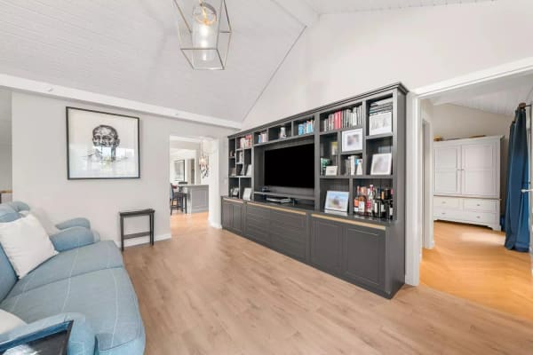 Immobilie in Mies - Beautiful turnkey house  with Swimming Pool - Mies - Bild 1