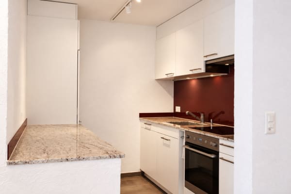 Immobilie in Lantsch/lenz - 2.5 Zimmerwohnung im schönen Wohnquartier La Senna - Bild 4
