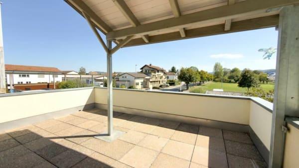 Immobilie in Buchs Ag - Zweifamilienhaus mit Substanz und Entwicklungspotenzial in Buchs - Bild 3