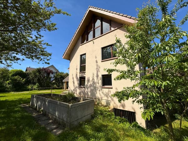 Immobilie in Witterswil - GrosszÃ¼giges Familienhaus mit Ã¼ber 400 mÂ² WohnflÃ¤che und viel PrivatsphÃ¤re - Bild 12